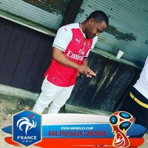 Meet your Posher, Kenrick theo